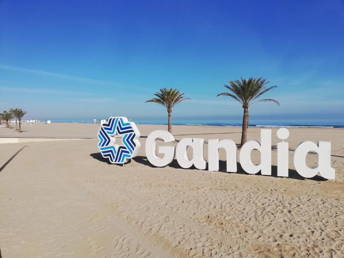 Caprimar Solo Familia Serviplaya Playa de Gandia Luaran gambar